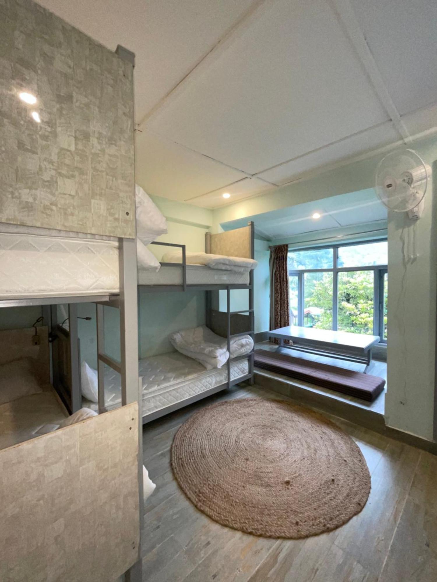 Eevolve Dharamkot - An Eco Hostel McLeod Ganj Ngoại thất bức ảnh