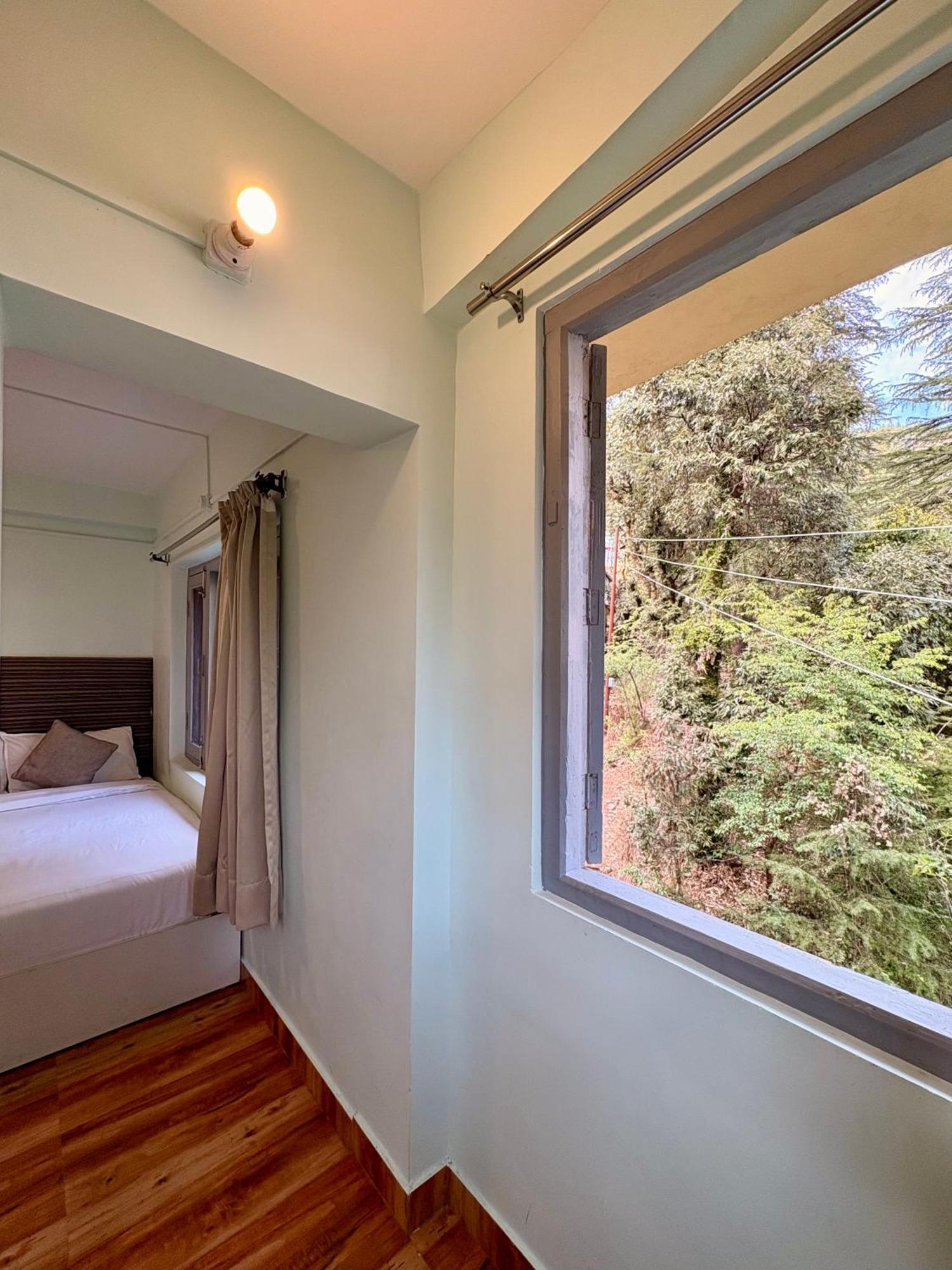 Eevolve Dharamkot - An Eco Hostel McLeod Ganj Ngoại thất bức ảnh